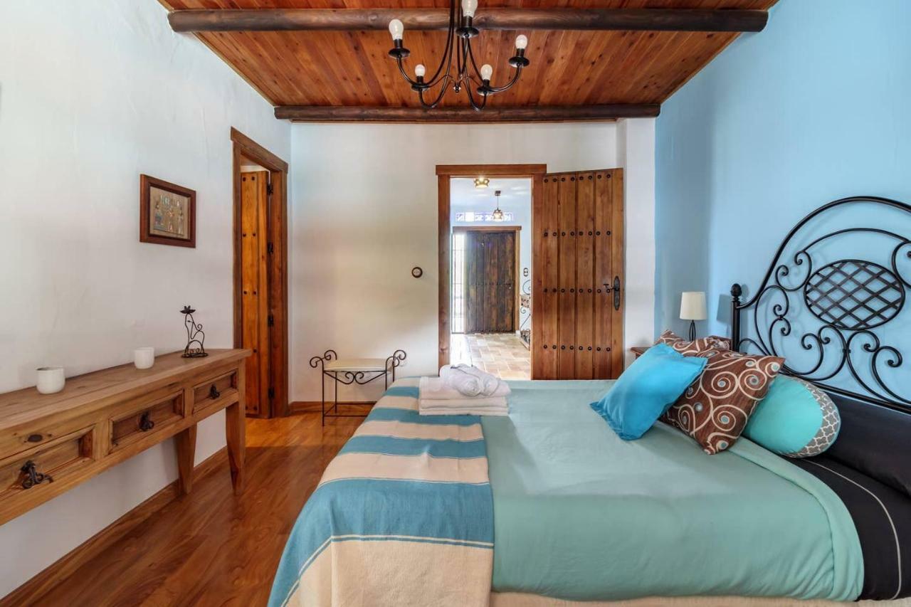 Encantadora Casa Con Piscina Privada Y Chimenea Padul Luaran gambar