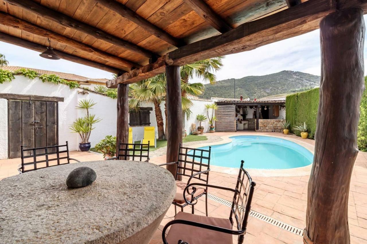 Encantadora Casa Con Piscina Privada Y Chimenea Padul Luaran gambar
