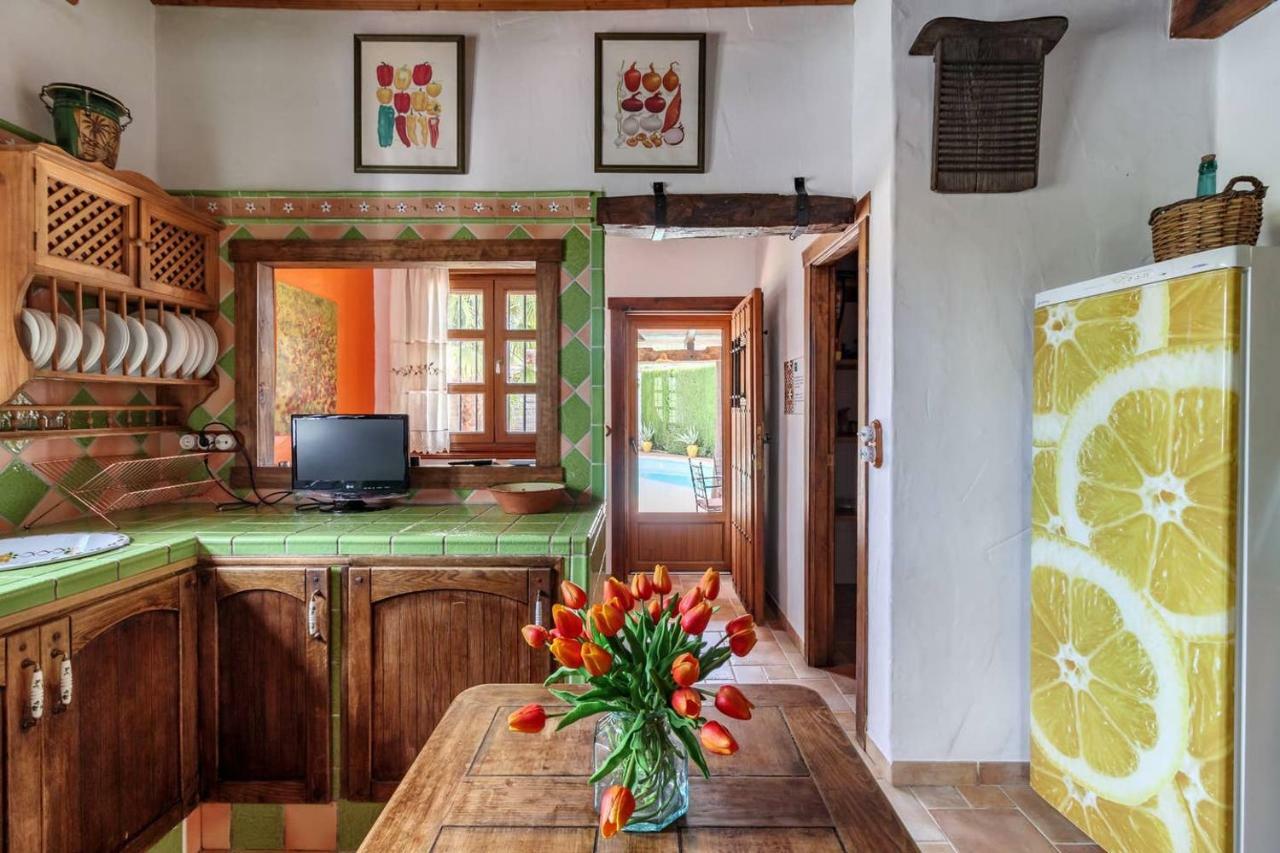 Encantadora Casa Con Piscina Privada Y Chimenea Padul Luaran gambar