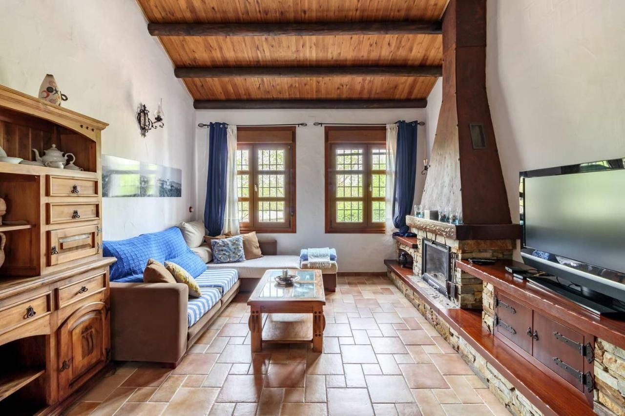 Encantadora Casa Con Piscina Privada Y Chimenea Padul Luaran gambar
