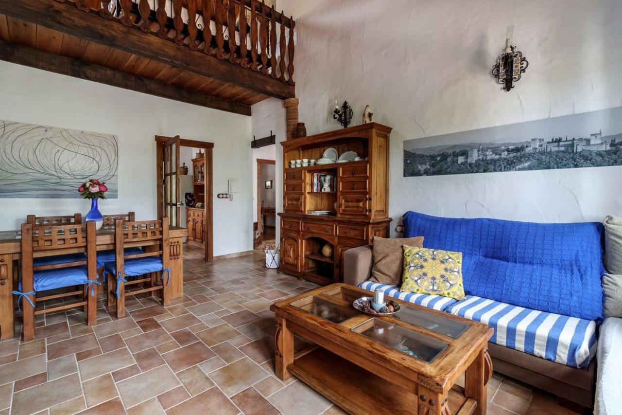 Encantadora Casa Con Piscina Privada Y Chimenea Padul Luaran gambar