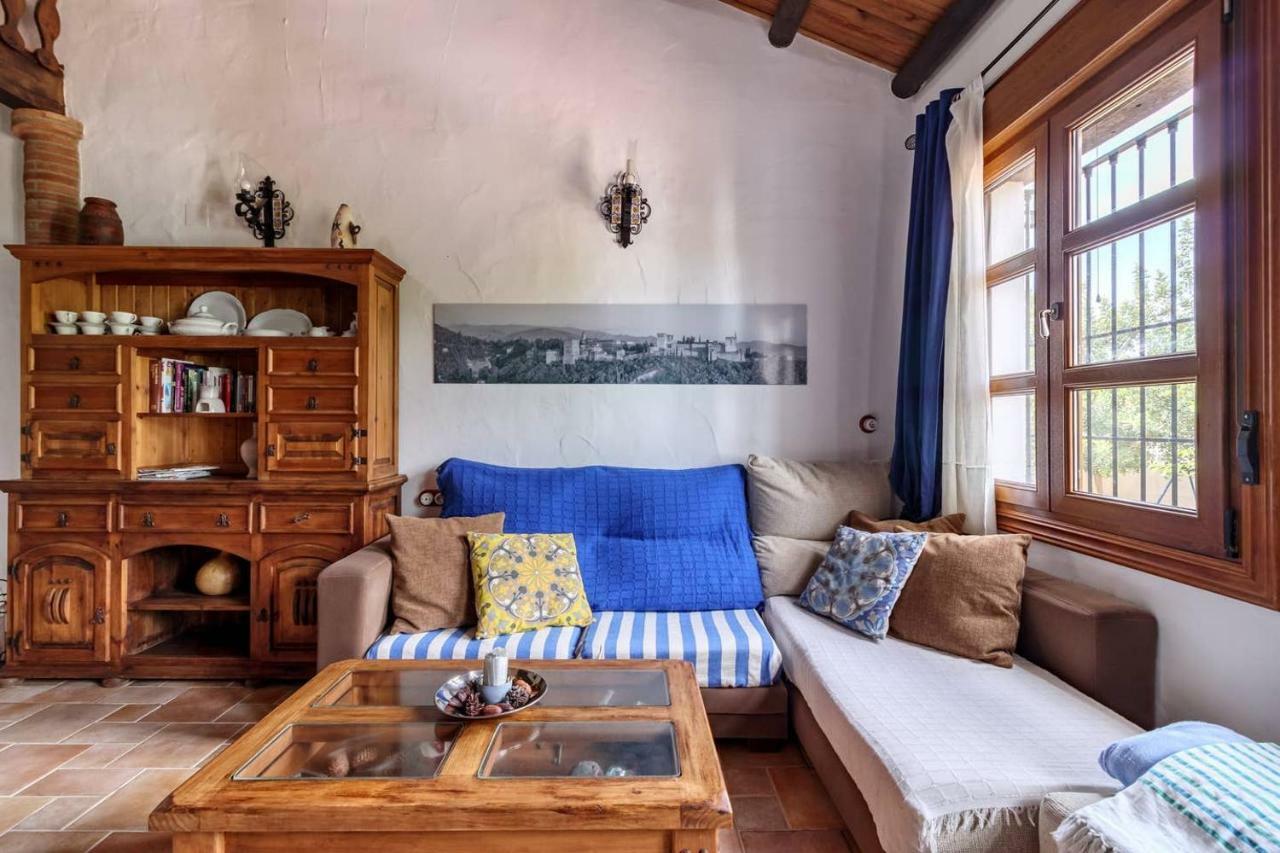 Encantadora Casa Con Piscina Privada Y Chimenea Padul Luaran gambar